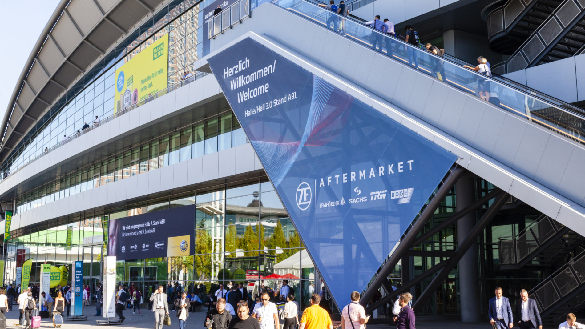 Advertising on the outdoor exhibition grounds of Messe Frankfurt
