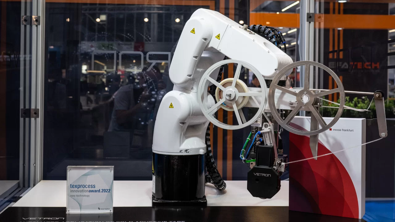 Outstanding innovations worthy of maximum attention: starting shot for ...