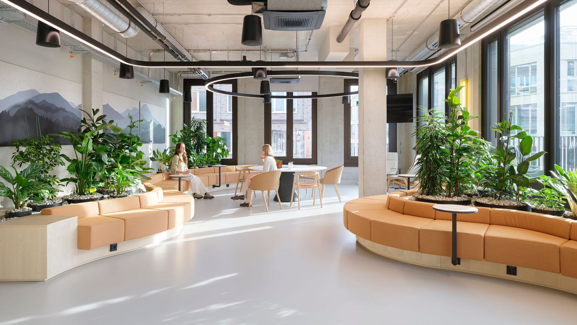 txp-new-work-isar-stage